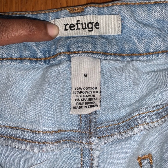 Light Wash Jean Shorts - Picture 2 of 6